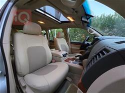 تۆیۆتا لاند کروزەر